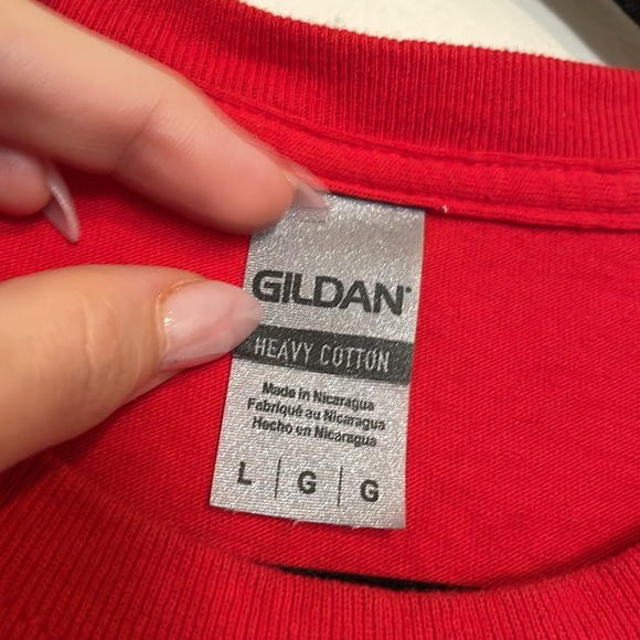 Gildan | Camo Red NY (New York) T-Shirt - Picture 3 of 4